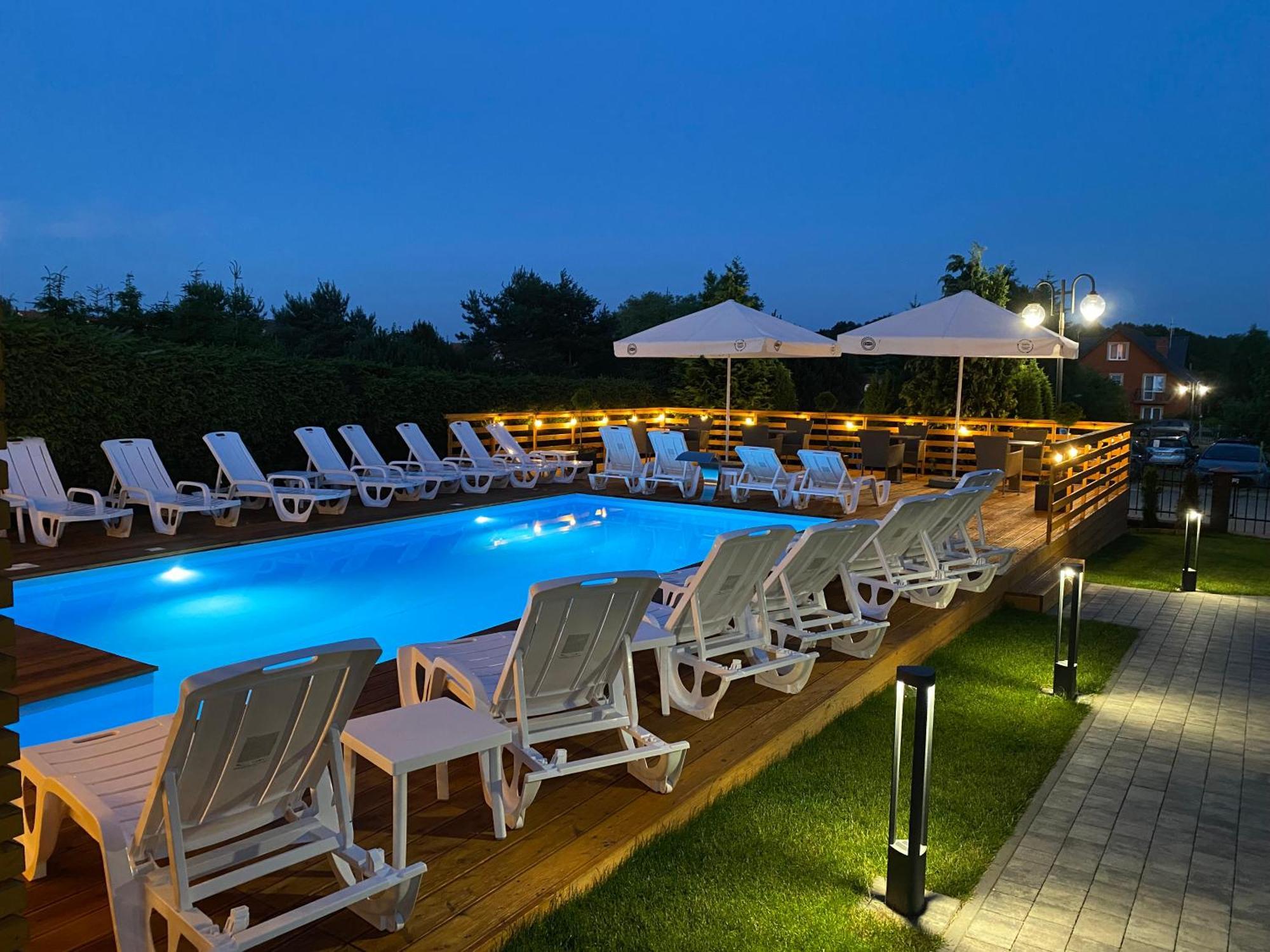 Mikolajek Hotel Jaroslawiec Exterior photo